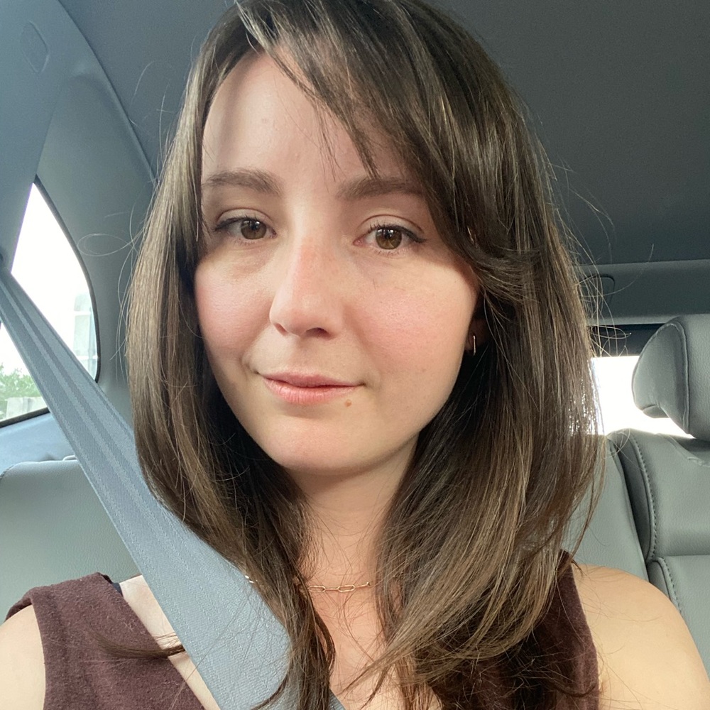 Meet your Posher, Lauren